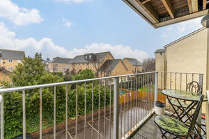 .- click for photo gallery